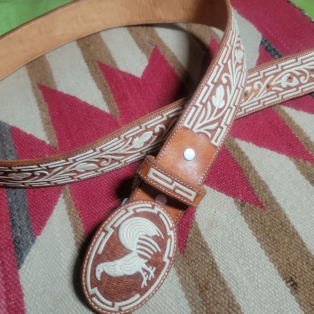 Vintage Western Embroidered Chicken Buckle & Belt